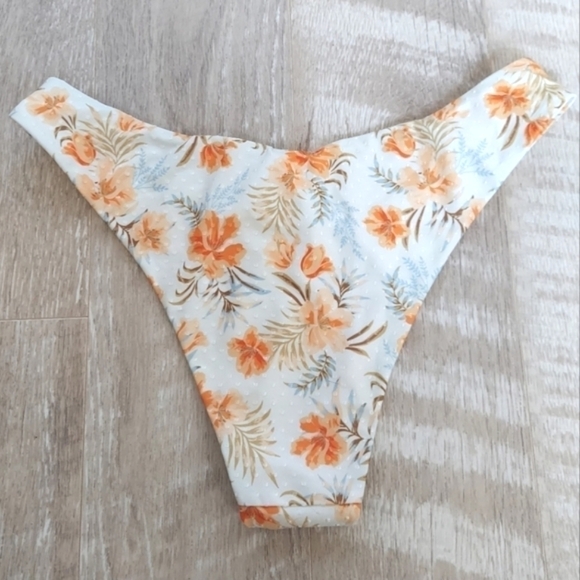 MINKPINK 2-piece Bikini Swimsuit - Picture 13 of 16